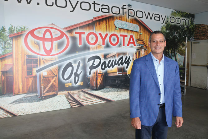 Vincent-Castro-Toyota-of-Poway